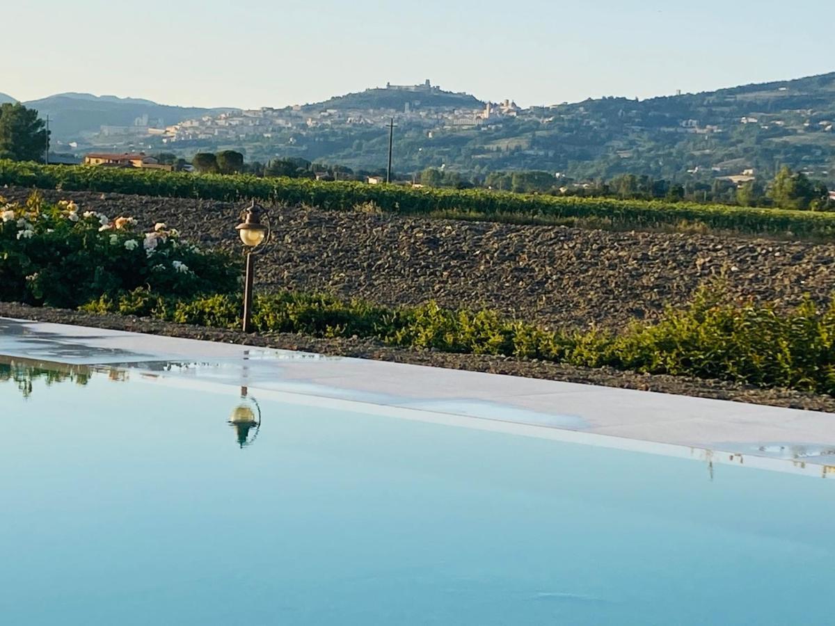 Borgo Degli Angeli E San Vitale