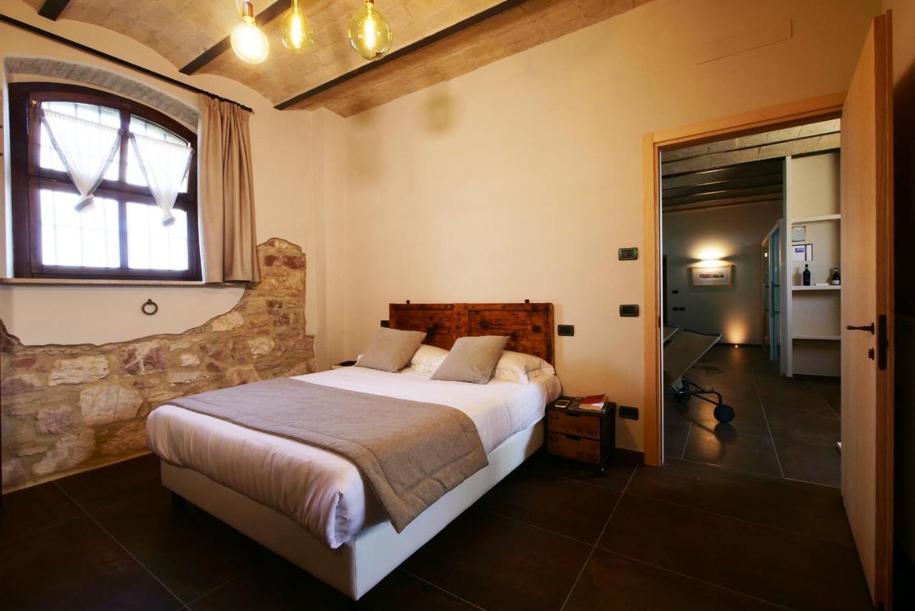 Borgo Degli Angeli E *